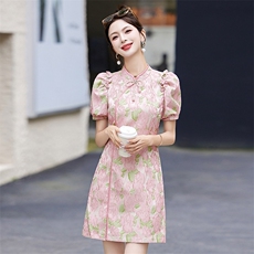 【现货----支持退现】2025年夏季新中式印花改良旗袍连衣裙，女装连衣裙，沁沁公主