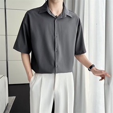 灰色