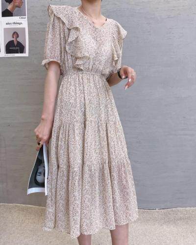 连衣裙到货，女装连衣裙，亮金金