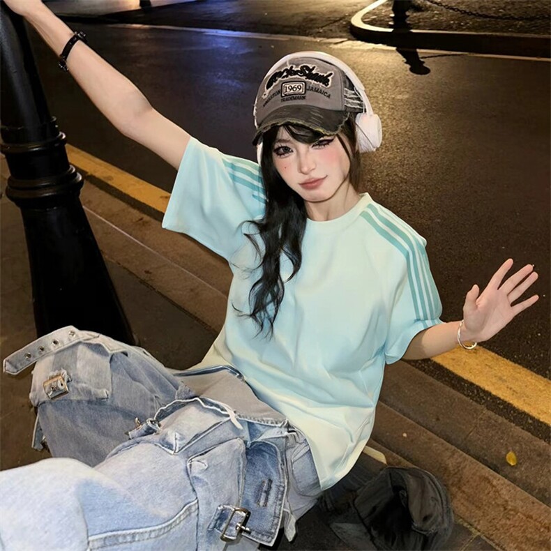抖音得物品质二开240克宽松纯棉美式潮牌印花三条杠中性风短袖T恤,男装T恤,电商A486