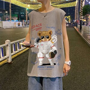 灰色