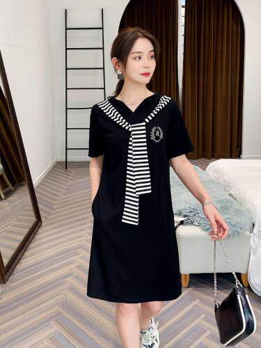 靓倪莎，女装，靓倪莎