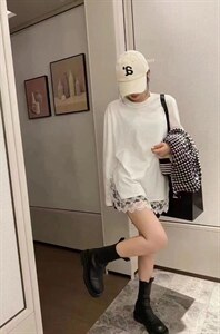 百搭雷丝花边大白丅图片
