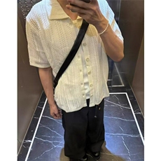 米白色