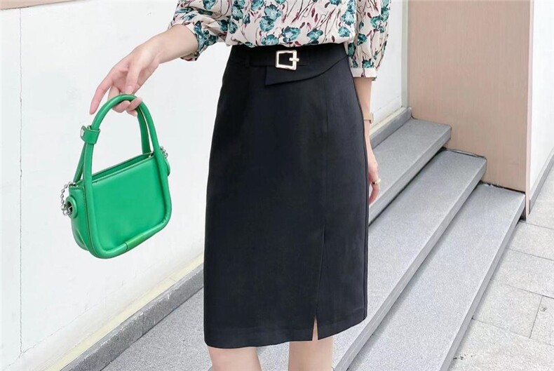 【现货】秋季百搭半身裙，女装半身裙，卡多多