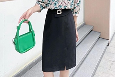 【现货】秋季百搭半身裙，女装半身裙，卡多多