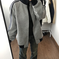 浅灰色