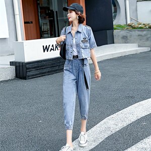 2021夏季新款潮流时尚个性气质翻领休闲舒适牛仔两件套图片