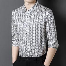 蓝色