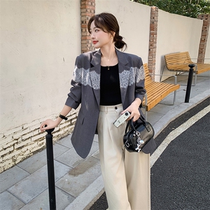 灰色休闲西装套装裙女小个子蕾丝拼接2025春季新款韩系减龄百褶裙图片