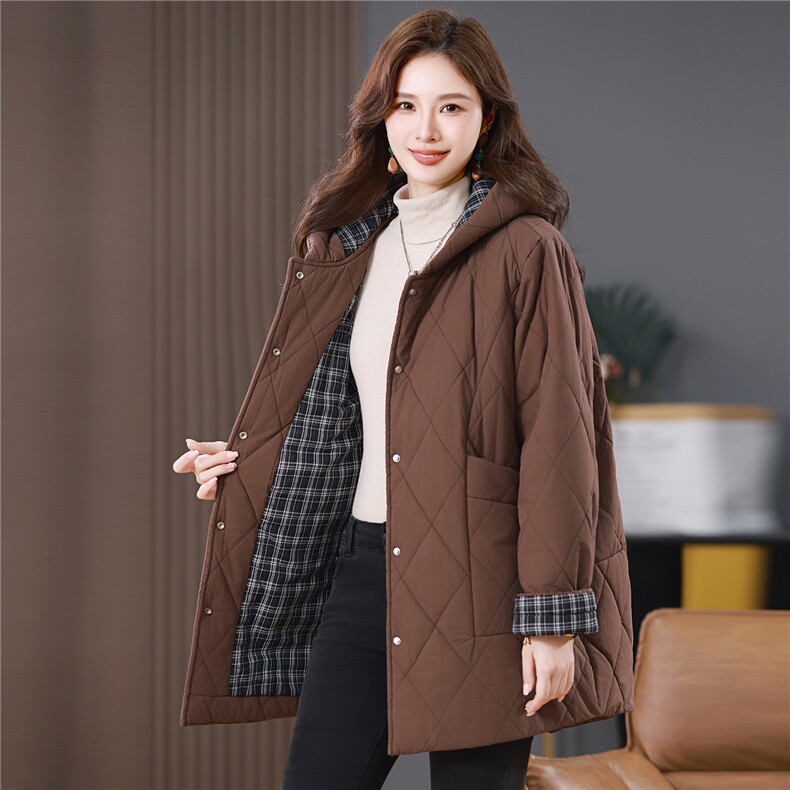 2025年冬季休闲棉服,女装棉衣/棉服,悦见她