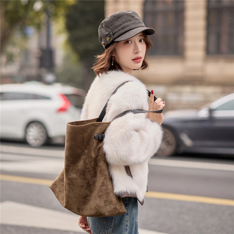（bao款现货已出）冬季新款时尚PU皮拼接仿水貂毛皮毛一体短款,女装毛呢外套,难舍钰依