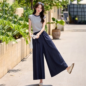 夏日ootd穿搭套装女松弛感时尚气质休闲显瘦条纹短袖阔腿裤两件套图片