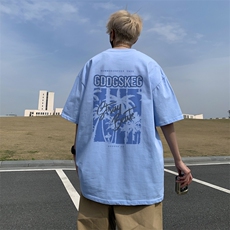 天蓝色