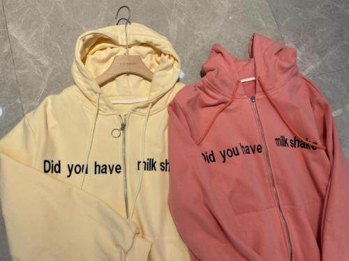 春夏款卫衣外套，女装卫衣/绒衫，可家 cutiesister