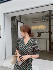 夏季新款连衣裙，女装连衣裙，早颜