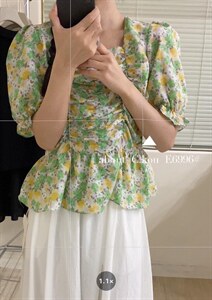 爆美花色设计感小衫图片
