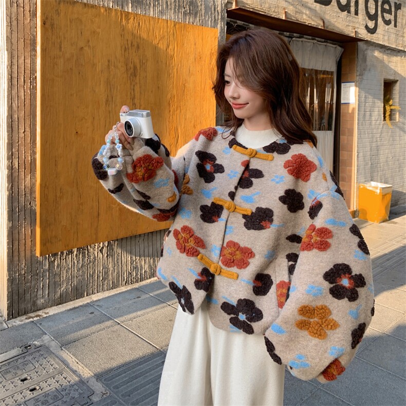 新款首上2C0281117P185K278夹棉加厚立体毛呢外套,女装毛呢外套,2C028