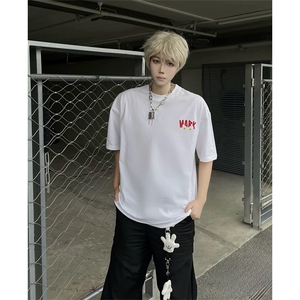 抖音得物 210克现货宽松纯棉美式潮牌印花落肩袖纯棉T恤AT21118图片