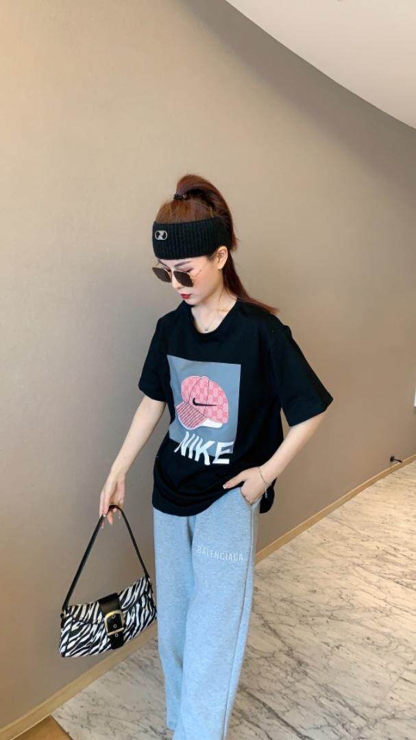 【现货】夏季新款黑白字母印花潮款纯棉T恤，女装T恤，微迪菲