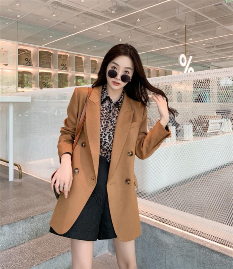 精纺羊毛西装，女装西装，蘑菇扣