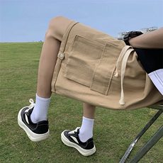 卡其色