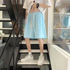 浅蓝色