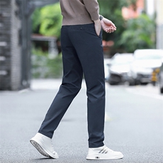 藏青色