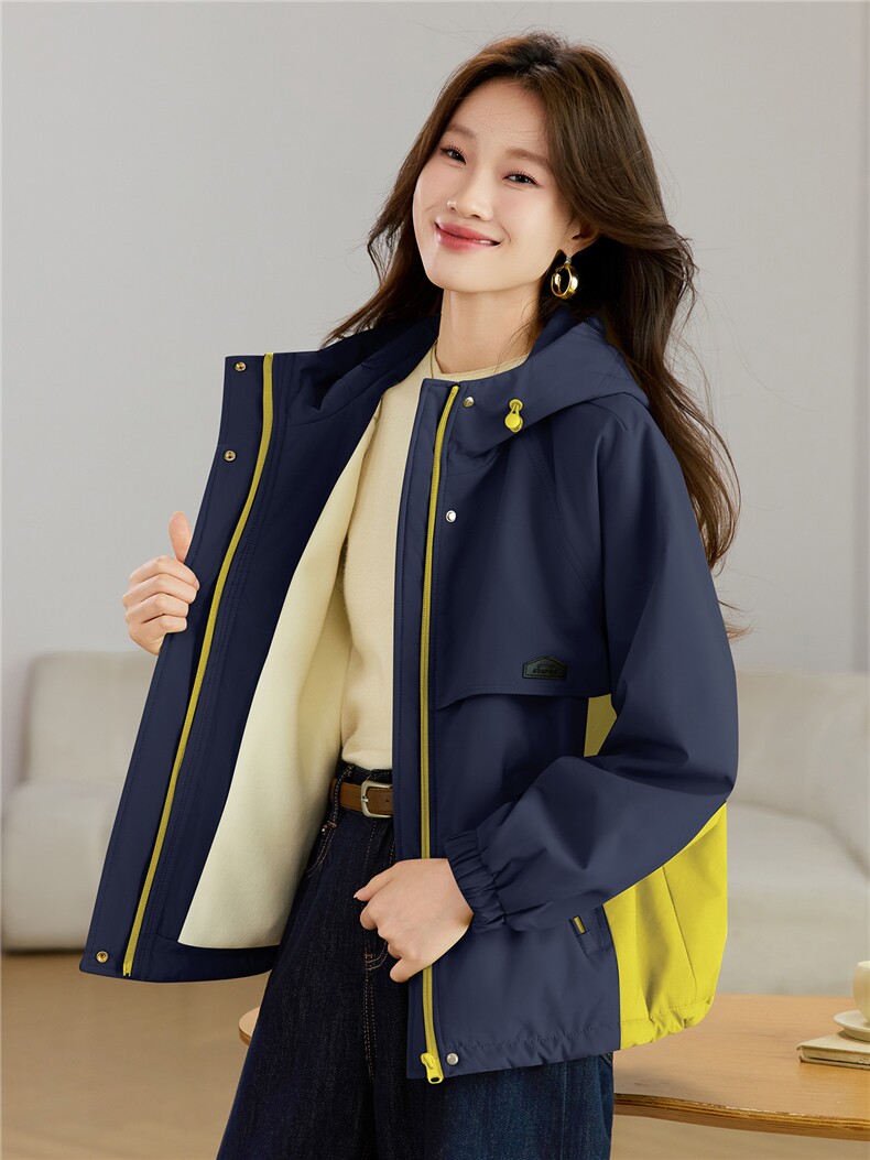 现货2025新款加绒连帽女士休闲时尚连帽派克服,女装派克服,木子恋