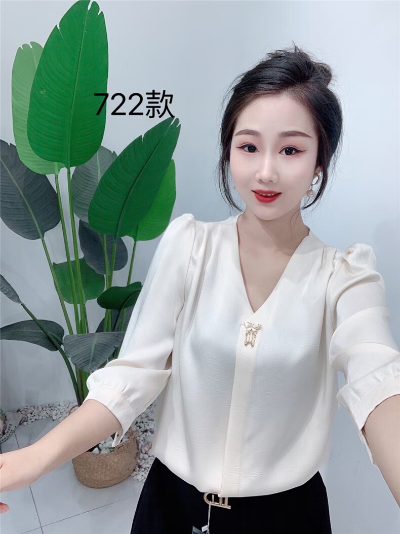 2025时尚单品v领五分袖百搭时尚简约，女装衬衫，思沃羊绒