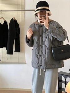 现货，休闲针织帽羽绒服图片