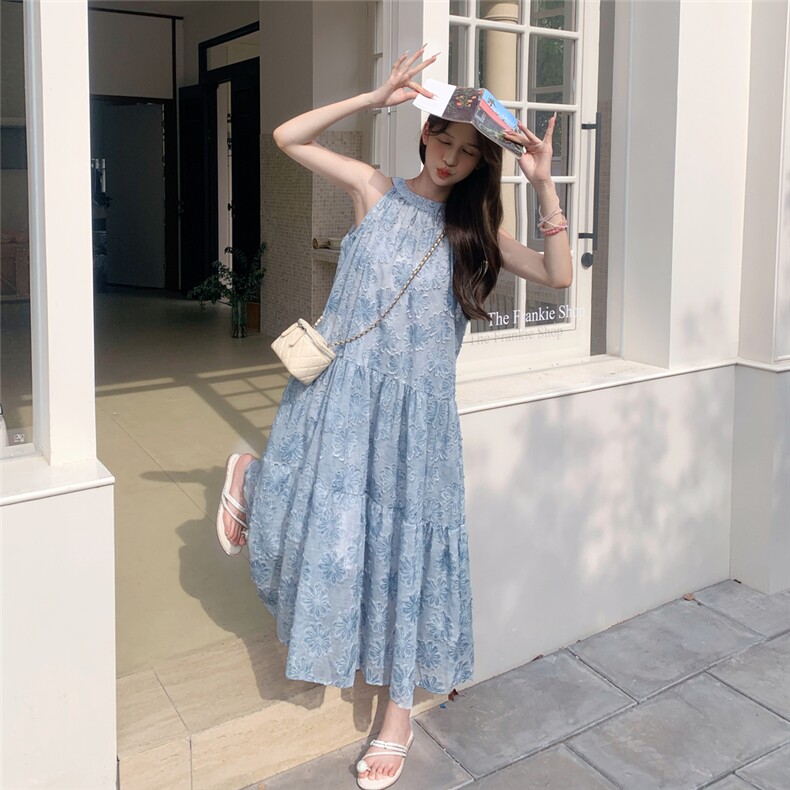 蓝色碎花流苏挂脖连衣裙2025新款女夏巨好看浪漫度假法式无袖裙子,女装连衣裙,2C258