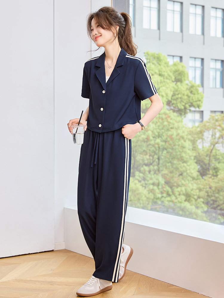 时尚套装女2025夏季新款设计感袖口撞色条纹上衣阔腿直筒裤两件套,女装套装/套裙,辉之琳