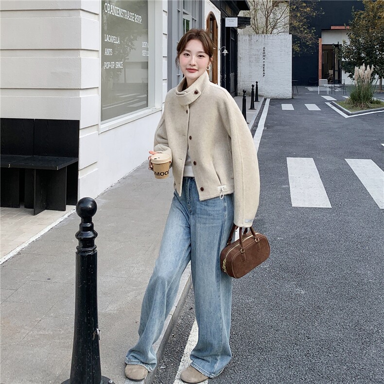 洋气时髦短款毛呢外套女2025秋冬季新款韩版显瘦气质双面羊毛上衣,女装双面呢大衣,蝶眷