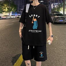 黑色