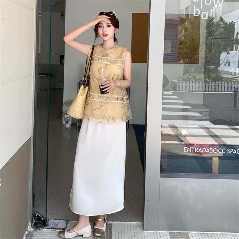 气质高级感新中式复古碎花背心套装女夏季2025新款半身裙两件套,女装套装/套裙,浙宝208A
