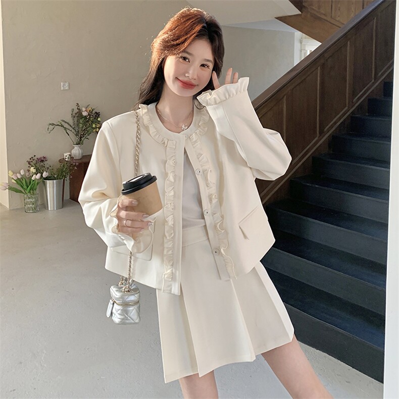 现货新款木耳边西装外套百褶裙裤两件套25016P165K238,女装套装/套裙,2D035