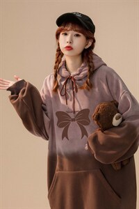 7点高点击 渐变色卫衣男蝴蝶结印花宽松设计感 416B-WY268-P75图片