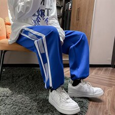 蓝色