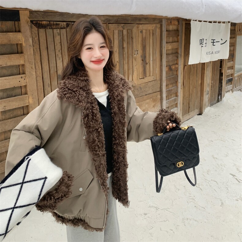 现货:冬装新款高级感毛绒拼接两穿加厚派克服2C135-8955P225K328,女装派克服,2C135