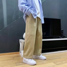 卡其色