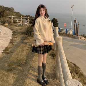 两面穿米白色皮毛一体羊羔毛外套女秋冬2025新款爆款流行棉服韩系图片