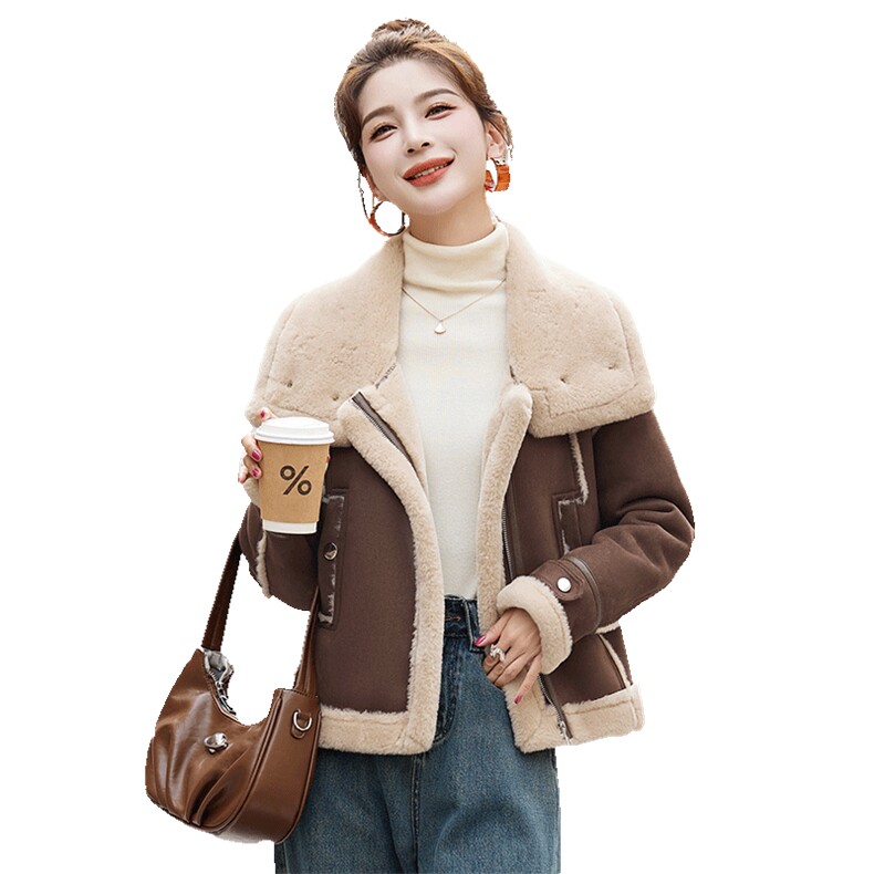 皮毛一体羊羔毛外套冬季2025新款焊锡小个子加厚机车服,女装短外套,自然秀