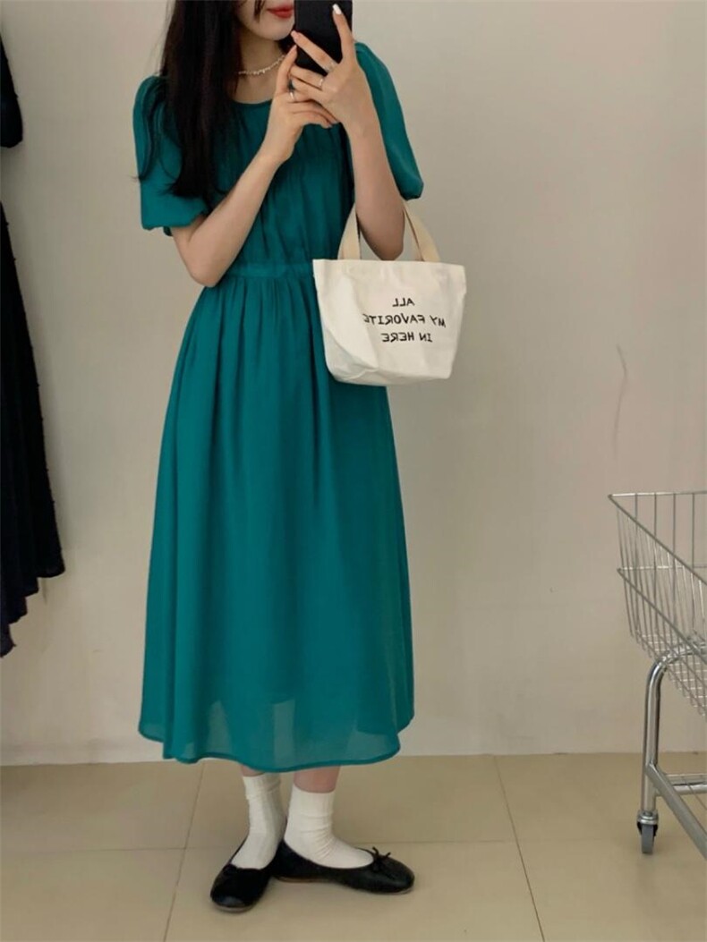 新款韩版连衣裙，女装连衣裙，卡伊迪拉