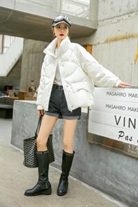 冬季羽绒服图片