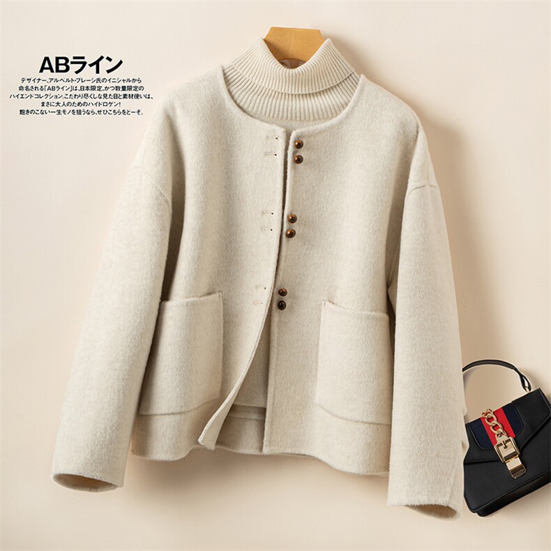 2025百搭时尚简约圆领带兜羊毛衫，女装双面呢大衣，优远毛呢大衣