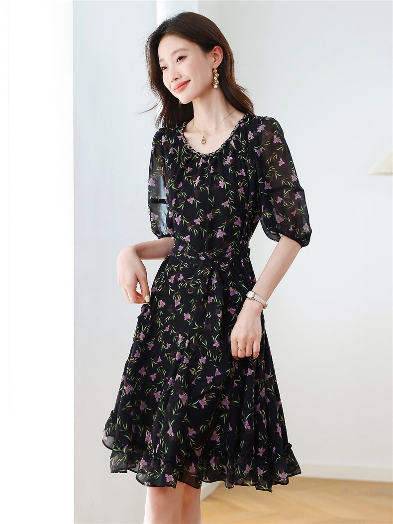 时尚雪纺碎花连衣裙女2025夏今年流行爆款小个子气质修身减龄裙子,女装连衣裙,布芭啦