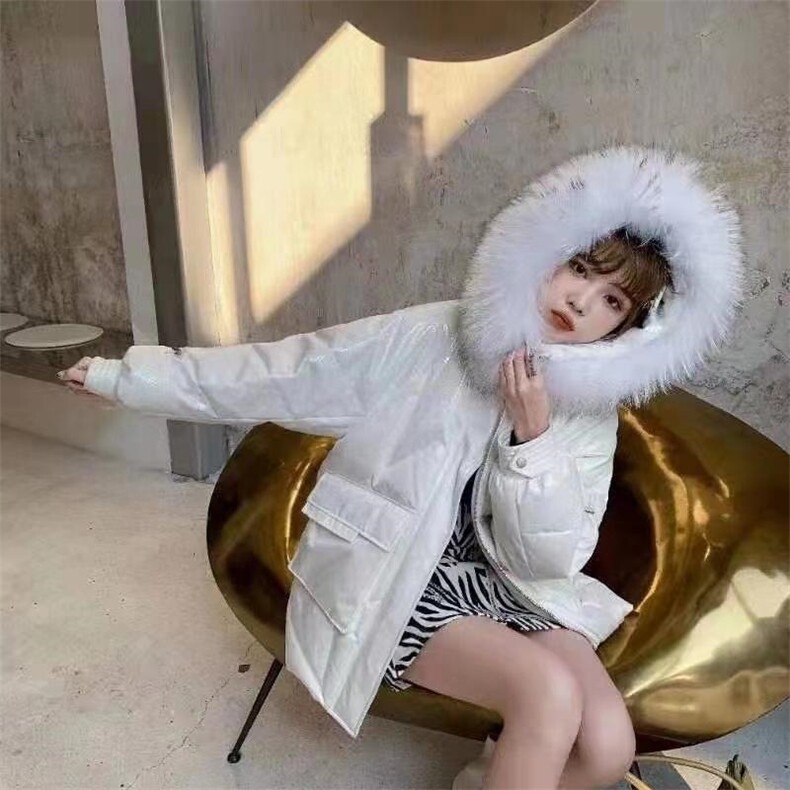 90绒羽绒服，女装羽绒服，卡西姆