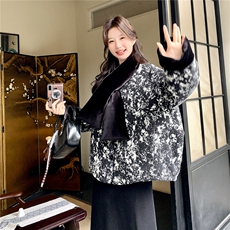 文艺范复古围巾款丝绒拼接羽绒服女冬季2025新款90白鸭绒保暖外套，女装羽绒服，慧尚依恋