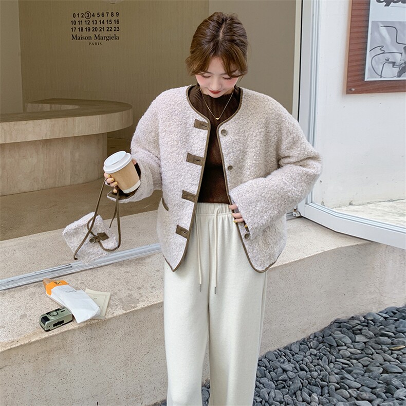 休闲羊羔毛外套女2025冬羽绒内胆轻薄短款小香风小个子chic高级感,女装羽绒服,2C176